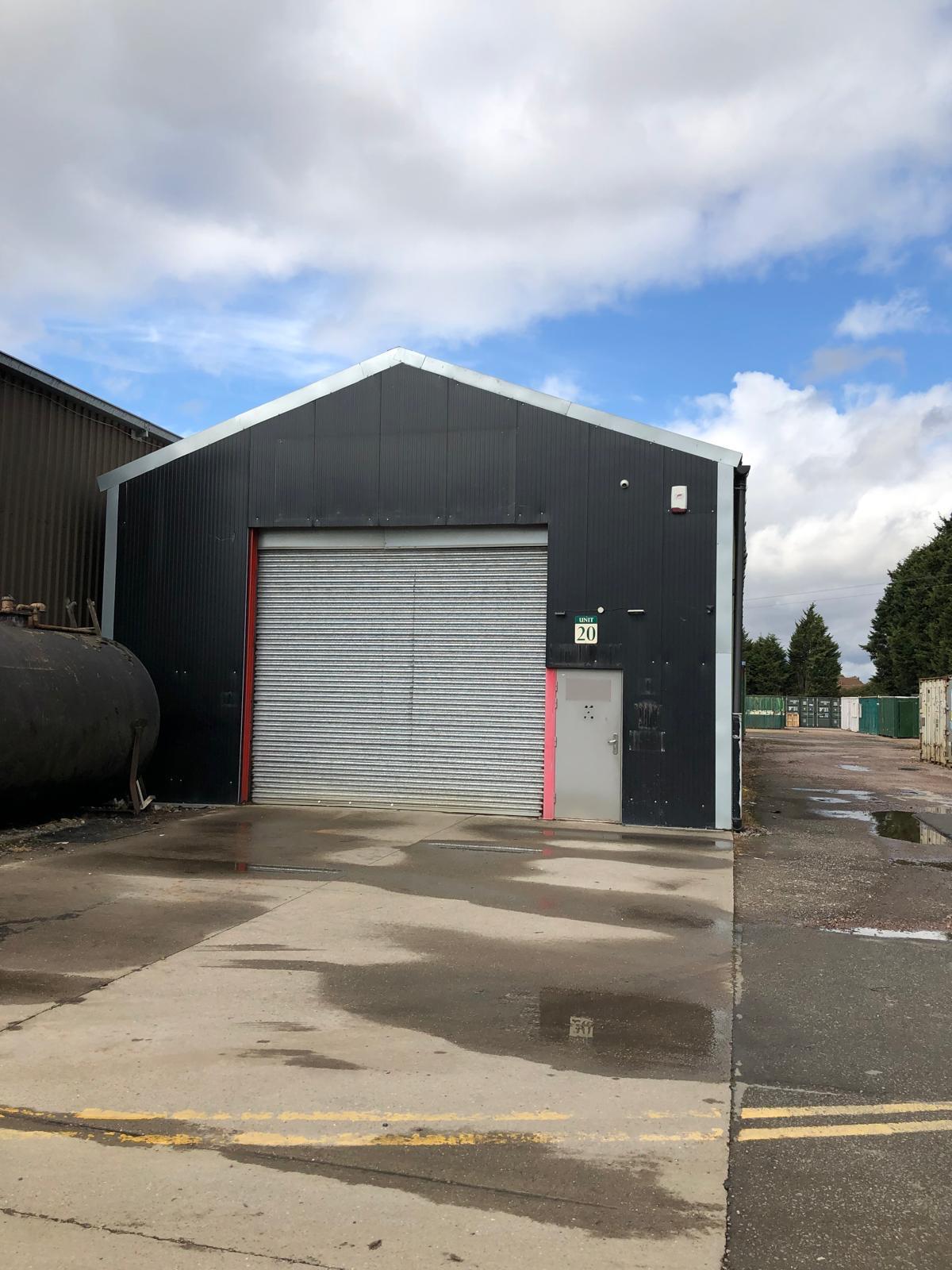 Industrial Unit in Newark - photo 3